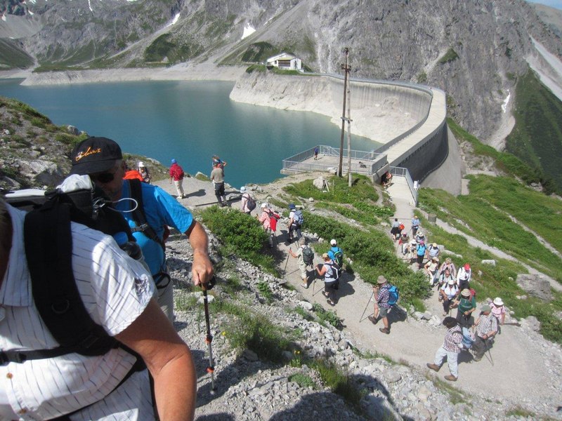 08.jpg