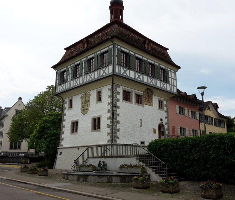 09.jpg