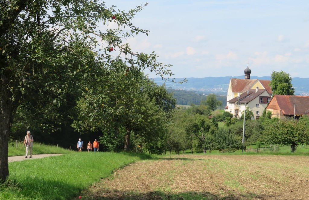 Kirche und Gasthaus