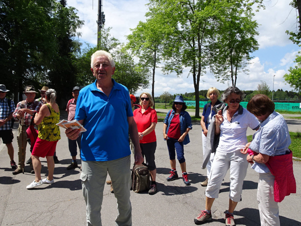 Josef begrüßt uns in Illmensee