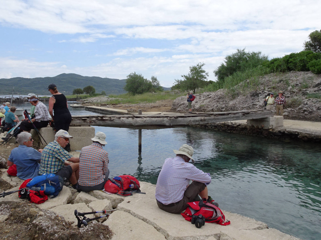 Kanal vom Korission See zum Meer