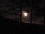 der Mond hört zu